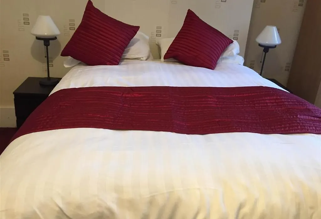 Garth Hotel-1